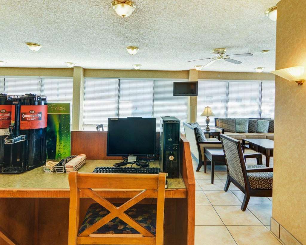 Quality Inn At Arlington Highlands Facilities photo